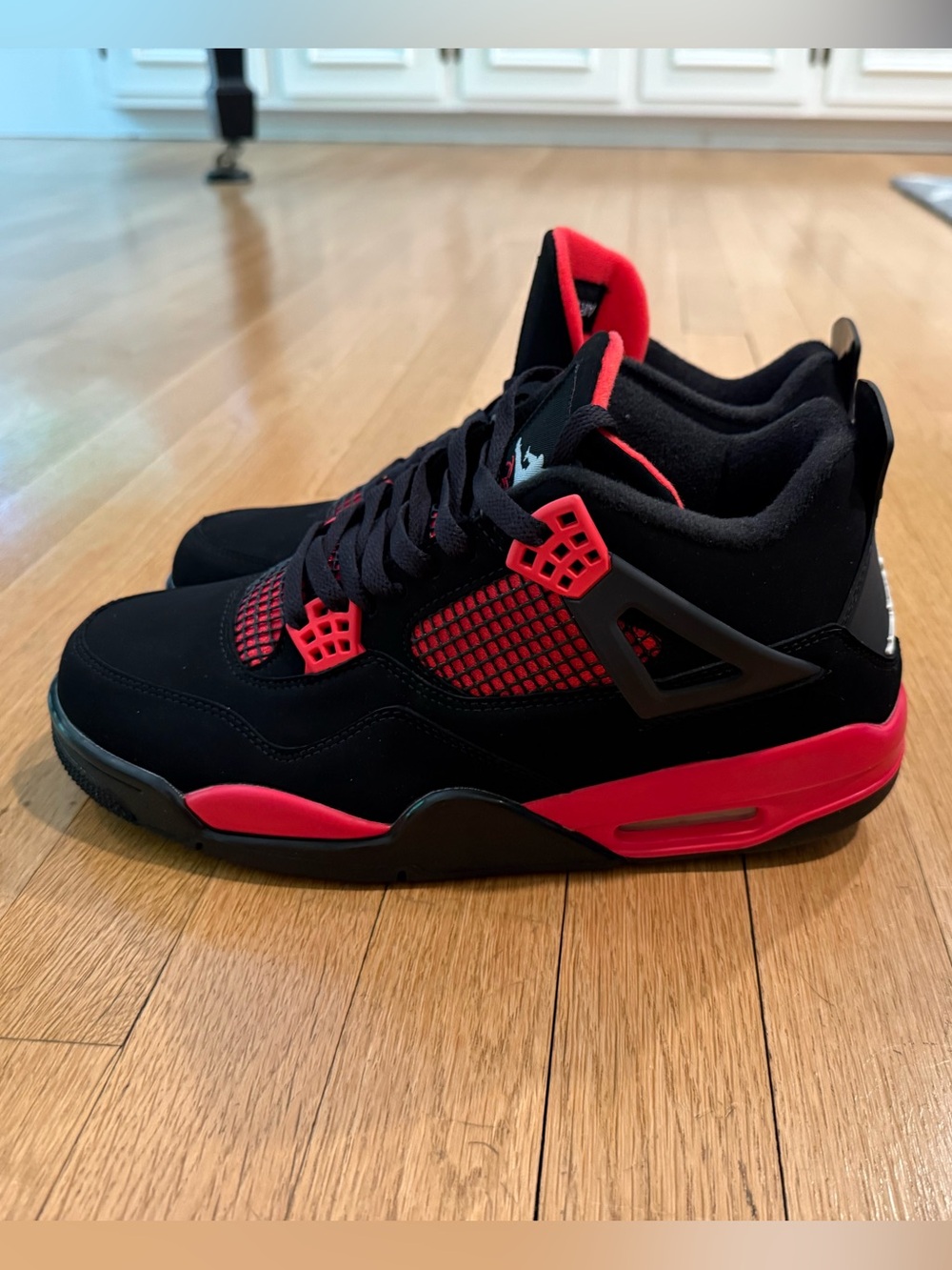 Nike Air Jordan 4 Red Thunder